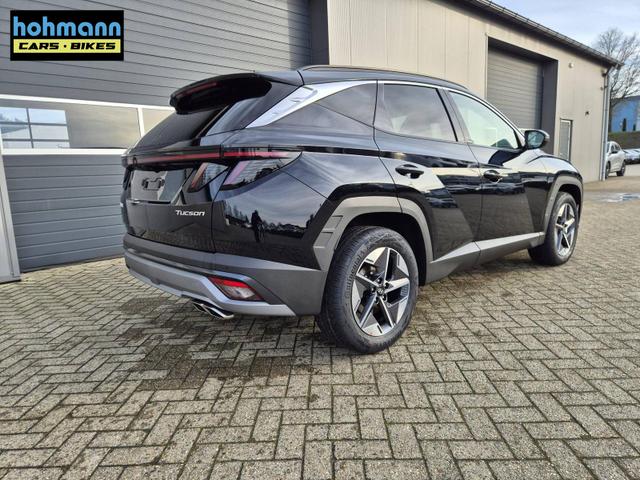 Hyundai TUCSON Trend 1.6 T-GDI 150PS Automatik TZ 2026 Teil-Leder Sitzheizung v+h Lenkradheizung Klimaautomatik Navi Touchscreen DAB+ Apple CarPlay + Android Auto PDC R&uuml;ckf.-Kamera Matrix-LED-Scheinw. 