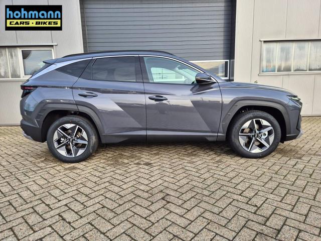 Hyundai TUCSON Trend 1.6 T-GDI 150PS Automatik TZ 2026 Teil-Leder Sitzheizung v+h Lenkradheizung Klimaautomatik Navi Touchscreen DAB+ Apple CarPlay + Android Auto PDC R&uuml;ckf.-Kamera Matrix-LED-Scheinw. 