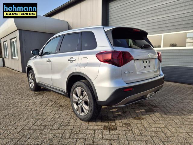 Suzuki Vitara Comfort 110PS Automatik MHEV 1.4 Boosterjet Klimaautomatik Sitzheizung Navi ACC PDC R&uuml;ckf.Kamera Suzuki-Radio Apple CarPlay Android Auto Touchscreen 2xKeyless 17-LM 