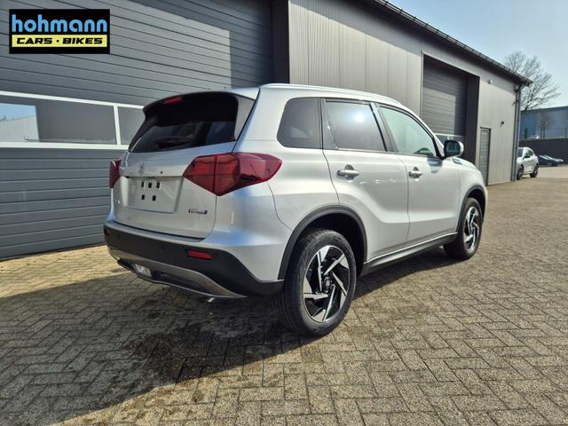 Suzuki Vitara Comfort+ 110PS Automatik MHEV 1.4 Boosterjet Teilleder Navi Klimaautomatik Sitzheizung ACC PDC v+h R&uuml;ckf.Kamera Suzuki-Radio Apple CarPlay Android Auto Touchscreen 2xKeyless 17-LM 