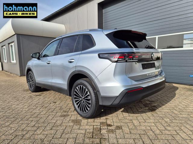 Volkswagen Tiguan Life 1,5 l eHybrid OPF 204PS DSG Design Paket "Dark" LED-Plus-Scheinw. elektr. Heckklappe Sitzheizung v+h Lenkradheizung Frontscheibe beheizb. R&uuml;ckf.Kamera Klimaautomatik VW-Radio Bluetooth wireless Apple CarPlay + Android Auto PDC ACC 2xKeyl 