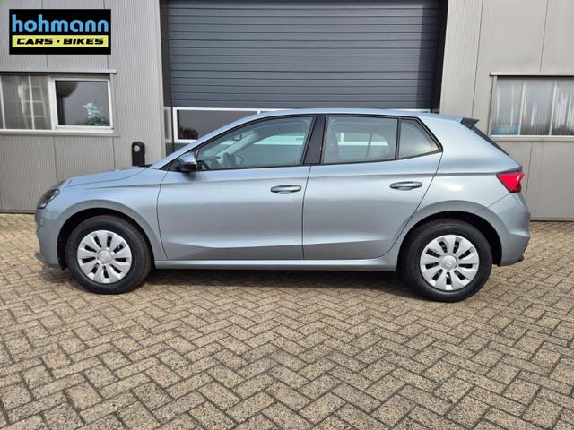 Skoda Fabia 1.0 TSI 95PS Selection 5-t&uuml;rig R&uuml;ckf.Kamera Parksensoren Sitzheizung Multifunktionslenkrad Klima Skoda-Radio Bluetooth Touchscreen Tempomat Nebelsch. Apple CarPlay + Android Auto 