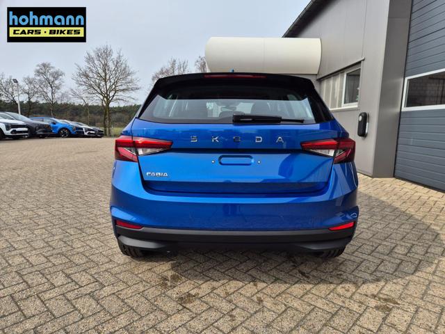 Skoda Fabia 1.0 TSI 95PS Selection 5-t&uuml;rig R&uuml;ckf.Kamera Parksensoren Sitzheizung Multifunktionslenkrad Klima Skoda-Radio Bluetooth Touchscreen Tempomat Nebelsch. Apple CarPlay + Android Auto 