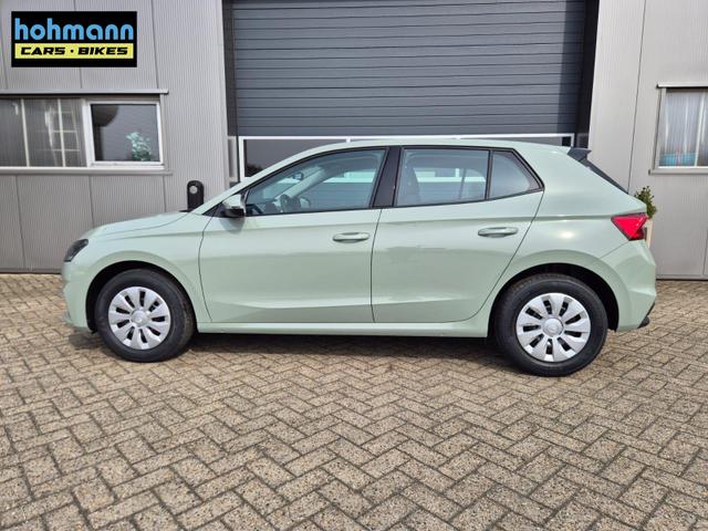 Skoda Fabia 1.0 TSI 95PS Selection 5-t&uuml;rig R&uuml;ckf.Kamera Parksensoren Sitzheizung Multifunktionslenkrad Klima Skoda-Radio Bluetooth Touchscreen Tempomat Nebelsch. Apple CarPlay + Android Auto 