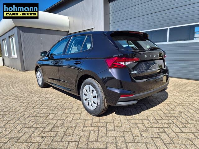 Skoda Fabia 1.0 TSI 95PS Selection 5-t&uuml;rig R&uuml;ckf.Kamera Parksensoren Sitzheizung Multifunktionslenkrad Klima Skoda-Radio Bluetooth Touchscreen Tempomat Nebelsch. Apple CarPlay + Android Auto 