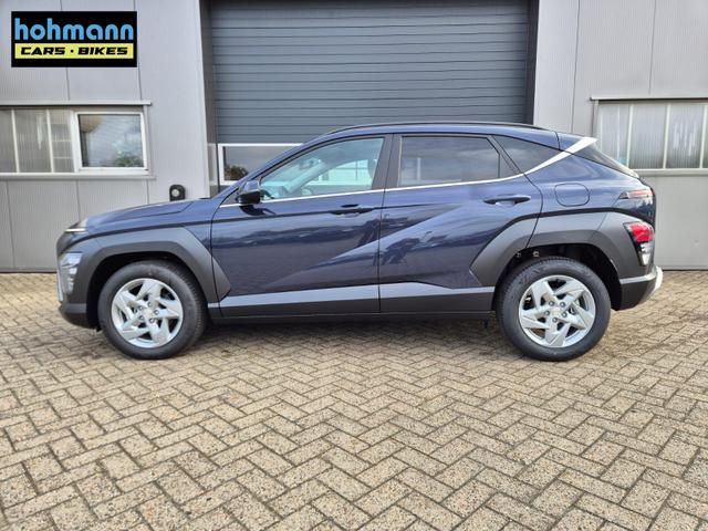 Hyundai KONA Trend 1.6 T-GDI 150PS Automatik MY2026 Voll-LED-Projektionsscheinw. mit LED-Lichtband Sitzheizung v+h Lenkradheizung ACC Klimaautomatik Navi Touchscreen DAB+ Apple CarPlay + Android Auto PDC R&uuml;ckf.Kamera 2xKeyless 17-LM 