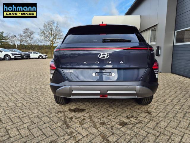 Hyundai KONA Trend 1.6 T-GDI 150PS Automatik MY2026 Voll-LED-Projektionsscheinw. mit LED-Lichtband Sitzheizung v+h Lenkradheizung ACC Klimaautomatik Navi Touchscreen DAB+ Apple CarPlay + Android Auto PDC R&uuml;ckf.Kamera 2xKeyless 17-LM 