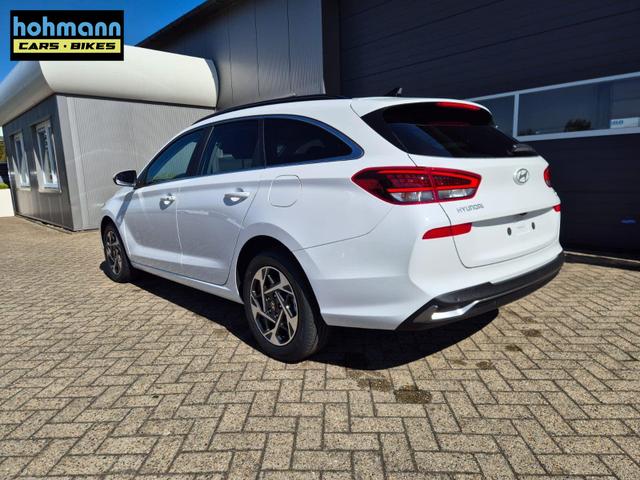 Hyundai i30 Kombi 1.5 T-GDI 150PS Automatik Trend Sitzheizung Lenkradheizung Klimaautomatik PDC v+h R&uuml;ckf.Kamera Navi Apple CarPlay + Android Auto 16"LM 