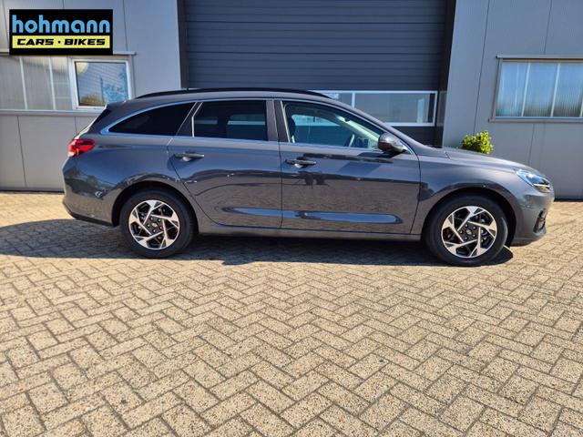 Hyundai i30 Kombi 1.5 T-GDI 150PS Automatik Trend Sitzheizung Lenkradheizung Klimaautomatik PDC v+h R&uuml;ckf.Kamera Navi Apple CarPlay + Android Auto 16"LM 