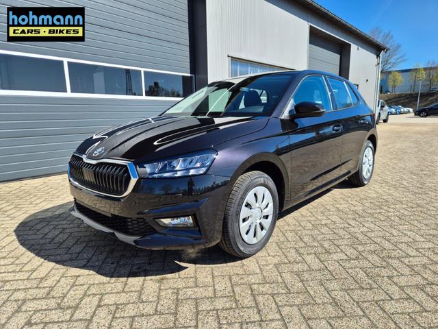 Skoda Fabia 1.0 TSI 95PS Selection 5-t&uuml;rig R&uuml;ckf.Kamera Parksensoren Sitzheizung Multifunktionslenkrad Klima Skoda-Radio Bluetooth Touchscreen Tempomat Nebelsch. Apple CarPlay + Android Auto 