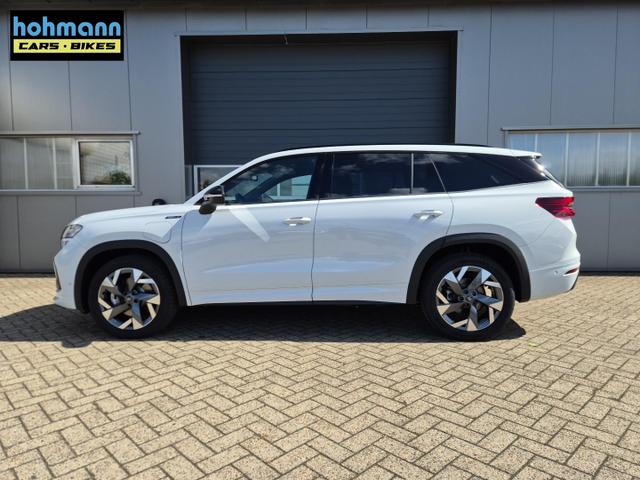 Skoda Kodiaq Sportline 1.5 TSI 204PS PHEV DSG schwenkb. AHK elektr. PanoDach HUD Alcantara PDC v+h 360&deg;Kamera CANTON Sound Klimaautomatik Sitzheizung Lenkradheizung Navi Apple CarPlay Android Auto 2xKeyless 19"LM vollelektr. Reichweite 116KM 