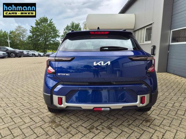 Kia Stonic 1.0 T-GDI MHEV 115PS NEUES MODELL Sitzheizung Lenkradheizung PDC v+h R&uuml;ckf.Kamera Klima Bluetooth Touchscreen Apple CarPlay Android Auto Tempomat 16"LM 