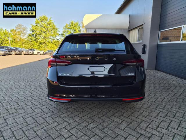 Skoda Octavia Combi 1.5 TSI 150PS m-HEV DSG Selection AHK Klimaautomatik PDC v+h R&uuml;ckf.Kamera Sitzheizung Apple CarPlay Android Auto 16"LM 