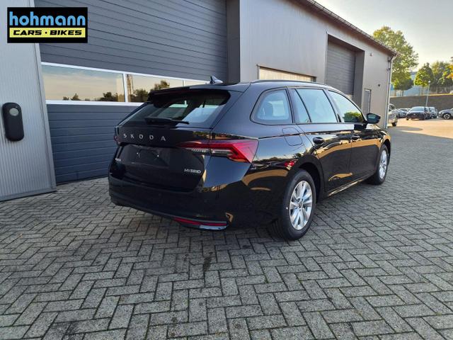 Skoda Octavia Combi 1.5 TSI 150PS m-HEV DSG Selection AHK Klimaautomatik PDC v+h R&uuml;ckf.Kamera Sitzheizung Apple CarPlay Android Auto 16"LM 