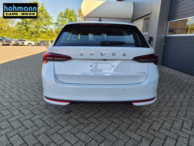 Skoda Octavia Combi 1.5 TSI 150PS m-HEV DSG Selection AHK Klimaautomatik PDC v+h R&uuml;ckf.Kamera Sitzheizung Apple CarPlay Android Auto 16"LM 