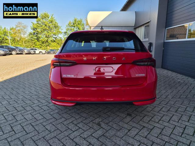 Skoda Octavia Combi 1.5 TSI 150PS m-HEV DSG Selection AHK Klimaautomatik PDC v+h R&uuml;ckf.Kamera Sitzheizung Apple CarPlay Android Auto 16"LM 