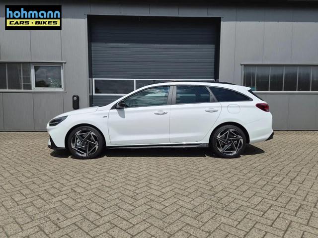 Hyundai i30 Kombi 1.6 T-GDI 150PS Automatik N-Line Sitzheizung Lenkradheizung Klimaautomatik Navi 10,3"-Touchscreen Bluelink Apple CarPlay + Android Auto PDC v+h R&uuml;ckf.Kamera 18-LM 
