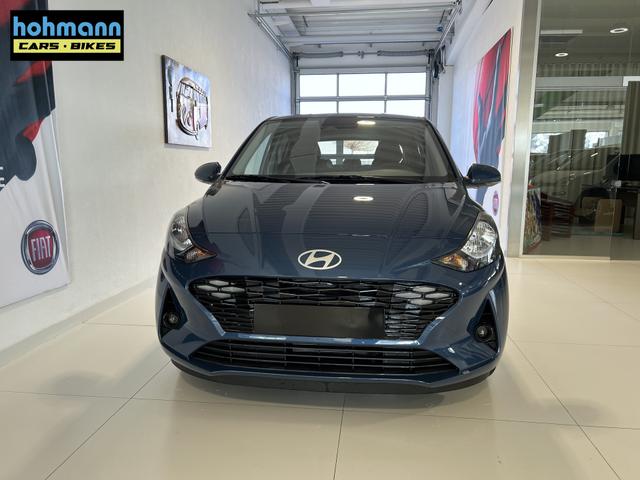 i10 GO Plus Navi 1,2 MT Vibrant Blue PearlMY2025, Beispielbilder, ggf. teilweise mit Sonderausstattung