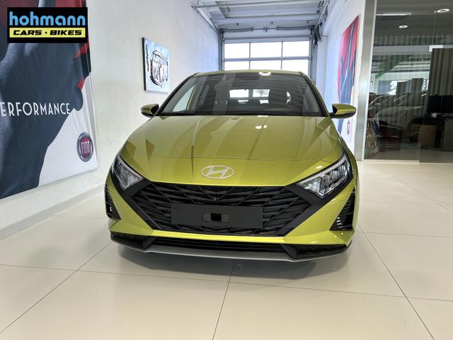 i20 GO! Lucid Lime Metallic, Beispielbilder, ggf. teilweise mit Sonderausstattung