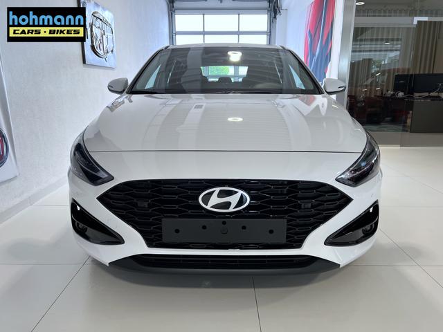 Hyundai i30 GO Atlas White