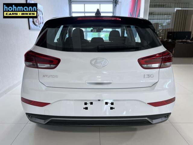 Hyundai i30 GO Atlas White
