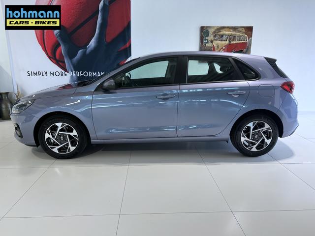 Hyundai i30 GO Meta Blue Pearl