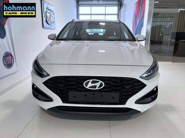 Hyundai i30 GO Serenity White