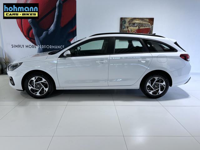 Hyundai i30 GO Serenity White