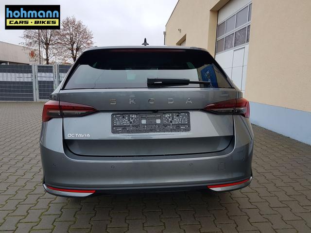 Skoda / Octavia / Grau / Selection / / 