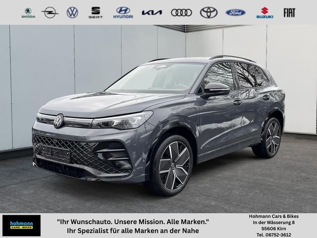 Volkswagen Tiguan - R-Line People PLUG-IN+PANO+AHK+HD MATRIX+NAVI+BLACK STYLE+20"LM+ACC