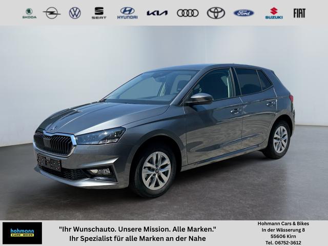 Skoda Fabia - Extra Plus 1,0 TSI Klima SmartLink Einparkhilfe 5J Garantie LED Alu Felgen Kamera Sitzheizung Bluetooth