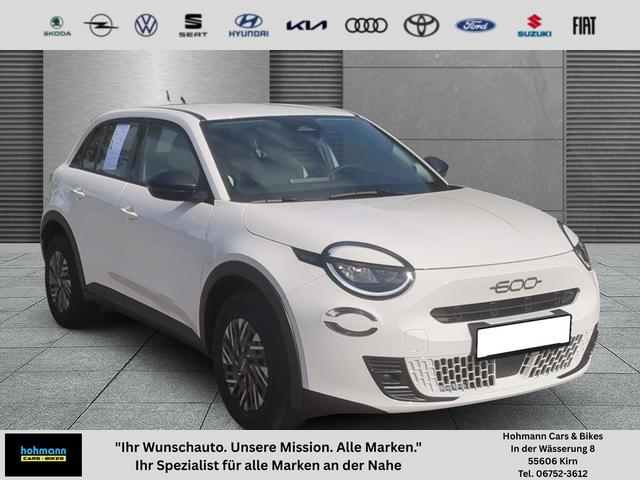 Fiat 600 - Pop SHZ Full-Hybrid 145 PS eDCT Automatik
