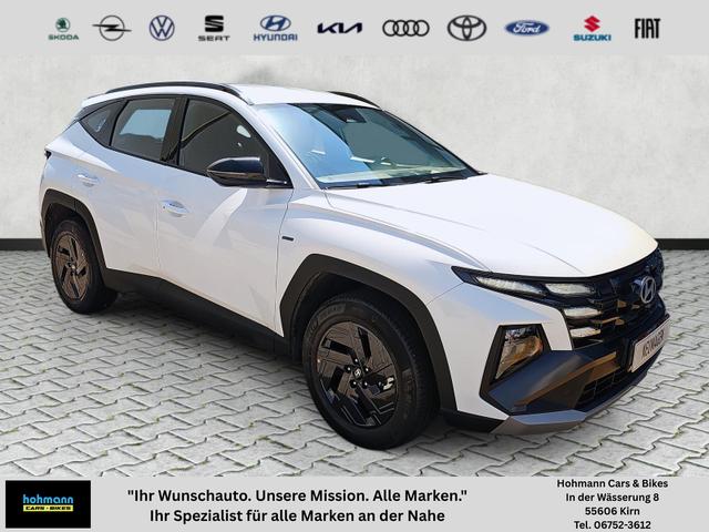 Hyundai TUCSON - 1.6 T-Gdi HEV Black Line Kamera Keyless