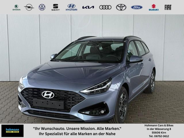 Hyundai i30 Kombi - Smart 1.5 GDI 6MT / Navi PDC V.&H. m. Kamera LED ALU16 Dachreling Tempom.