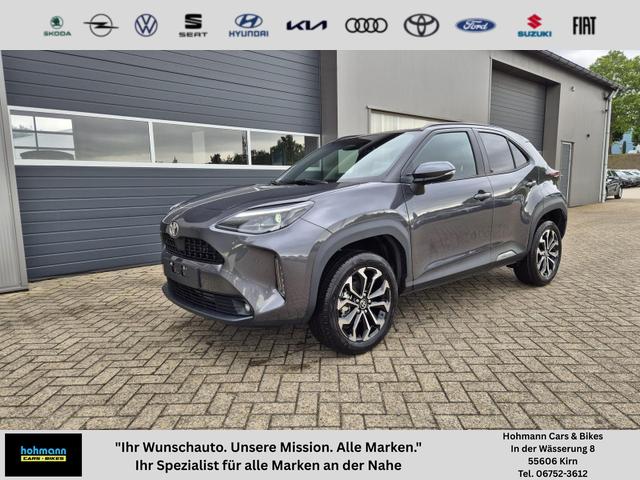 Toyota Yaris Cross - 1.5VVT-iE 130PS Automatik Teamplayer Klimaautomatik Sitzheizung Lenkradheizung PDC v+h Rückf.Kamera 17-LM abged.Scheiben 2xKeyless DAB+ Bluetooth Touchscreen Apple CarPlay Android Auto