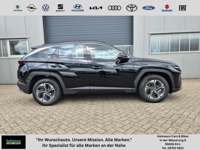 Hyundai TUCSON - 1.6 T-GDI 160PS Sitzheizung Lenkradheizung Klimaautomatik Navi 12,3"-Touchscreen DAB+ wireless Apple CarPlay + Android Auto PDC v+h Rückf.Kamera 2xKeyless 17-LM