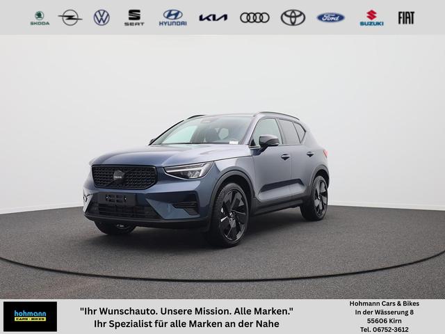 Volvo XC40 - 2.0 Black Edition Plus B4 Mild-Hybrid 197PS Automatik elektr. PanoDach R&uuml;ckf.Kamera PDC v+h ACC el.Heckklappe Harman/Kardon-Sound Klimaautomatik Sitzheizung Lenkradheizung Apple CarPlay Android Auto 20-LM