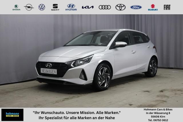 Hyundai i20 - Family 1.2 62kW, Klimaautomatik, Lederlenkrad, 8"-Infotainmentsystem, AppleCarPlay&Android Auto, Volldigitales Cockpit, Radio DAB, PDC hinten, Rückfahrkamera, Geschwindigkeitsbegrenzer, Verkehrszeichenerkennung, Notrad, 16"-Leichtmetallfelgen, uvm.