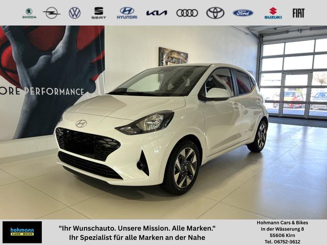 Hyundai i10 - GO+ 1.2 MT 58 kW (79 PS) Klimaautomatik, Navigationssystem, Apple CarPlay & Android Auto, Sitzheizung, Lenkradheizung, Einparkhilfe hinten, Rückfahrkamera, Privacy Glass, 15" Leichtmetallfelgen, uvm.