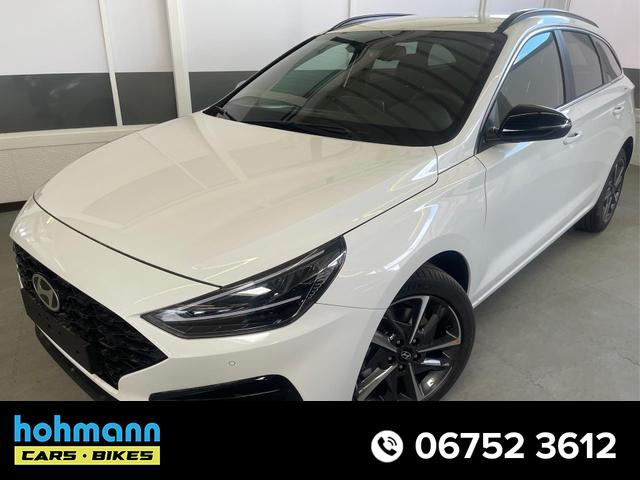 Hyundai i30 Kombi - PREMIUM NAVI SHZ RFK PDC v+h KLIMAAUTOMATIK
