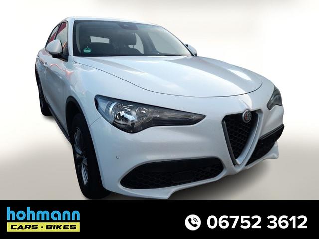 Alfa Romeo Stelvio - Turbo 2.0 200 Q4 Nav elHK Kam Memory 18Z
