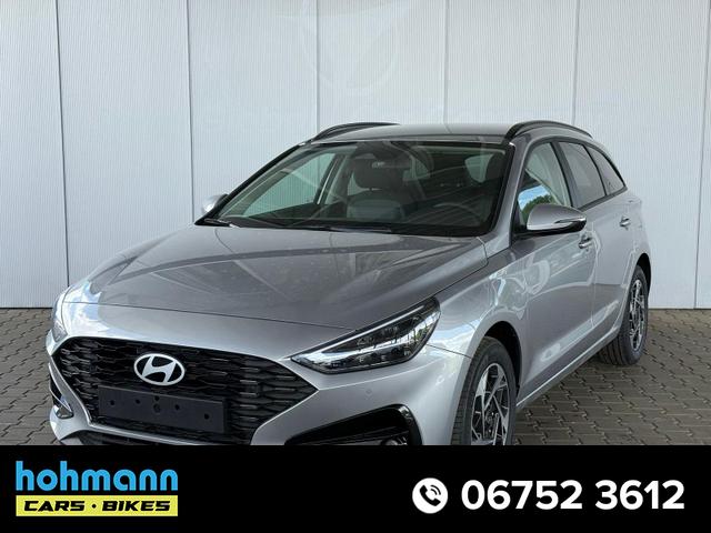 Hyundai i30 Kombi - Comfort+1.5 GDI 6MT / Navi PDC V.&H. Kamera LED Carplay Sitz & Lenkr.Heiz.