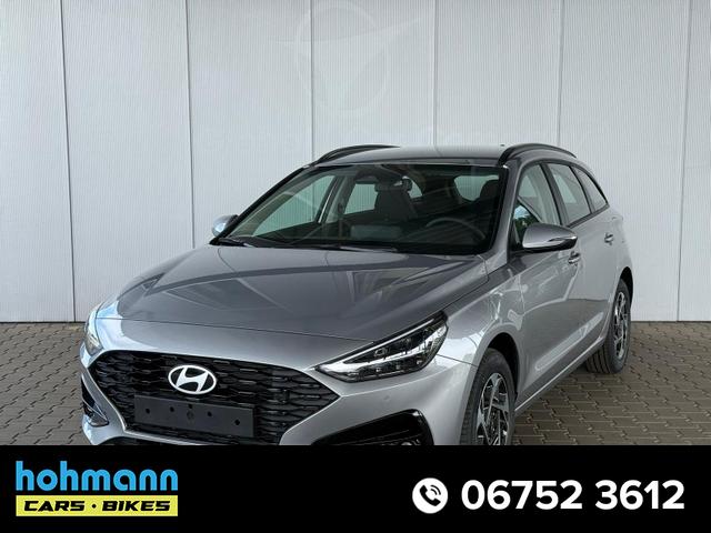 Hyundai i30 Kombi - GO 1.5 DPI / Sitz + Lenkradh./ LED Navi Tempomat Alu16 PDC V.&H.m.Kamera