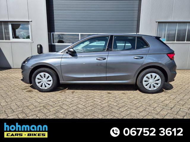 Skoda Fabia - 1.0 TSI 95PS Selection 5-türig Rückf.Kamera Parksensoren Sitzheizung Multifunktionslenkrad Klima Skoda-Radio Bluetooth Touchscreen Tempomat Nebelsch. Apple CarPlay + Android Auto