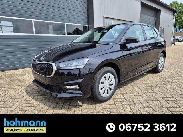 Skoda Fabia - 1.0 TSI 115PS DSG Selection 5-türig Rückf.Kamera Parksensoren Sitzheizung Multifunktionslenkrad Klima Skoda-Radio Bluetooth Touchscreen Tempomat Nebelsch. Apple CarPlay + Android Auto