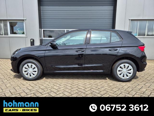 Skoda Fabia - 1.0 TSI 115PS DSG Selection 5-türig Rückf.Kamera Parksensoren Sitzheizung Multifunktionslenkrad Klima Skoda-Radio Bluetooth Touchscreen Tempomat Nebelsch. Apple CarPlay + Android Auto