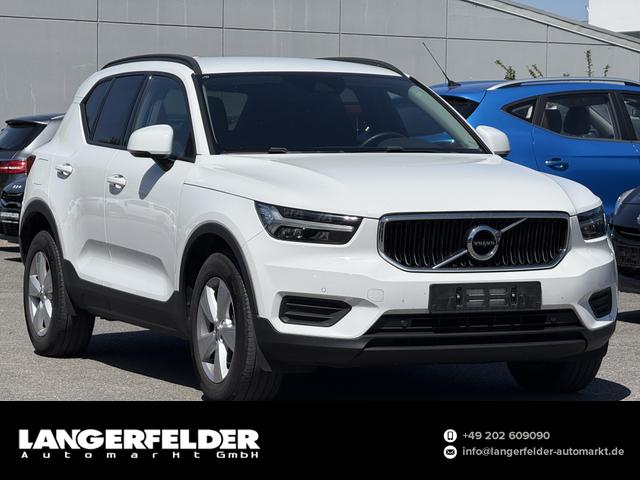 Volvo XC40 - XC 40 T2 2WD Momentum Core