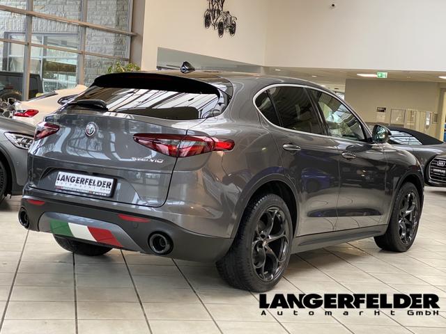 Alfa Romeo Stelvio 2.0 Turbo 16V Lusso Q4 OPF 