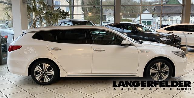 Kia Optima Sportswagon 2.0 Hybrid Spirit 