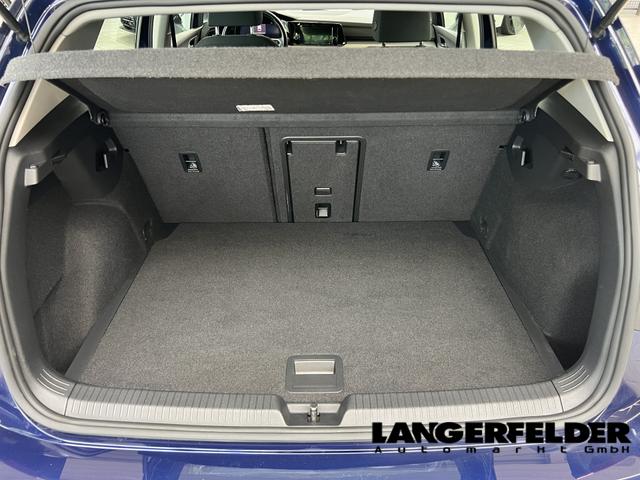 Volkswagen Golf VIII 1.5 TSI Life 